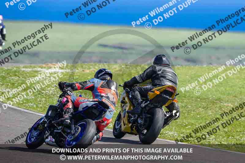 anglesey no limits trackday;anglesey photographs;anglesey trackday photographs;enduro digital images;event digital images;eventdigitalimages;no limits trackdays;peter wileman photography;racing digital images;trac mon;trackday digital images;trackday photos;ty croes